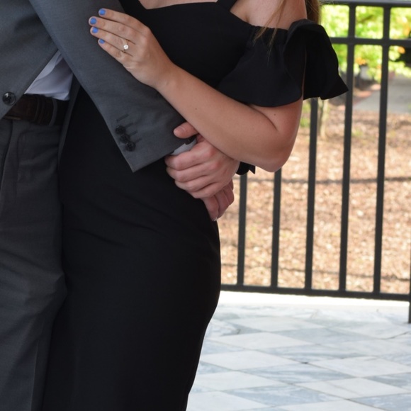 Black off the shoulder dress - Picture 3 of 5